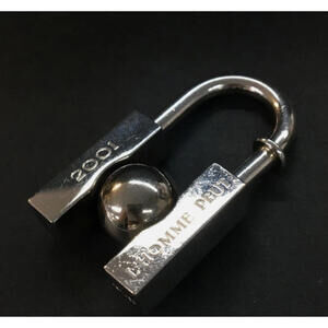 Hermes H Cadena 2001 Limited Edition Beauty of Unknown Earth Silver Key Charm